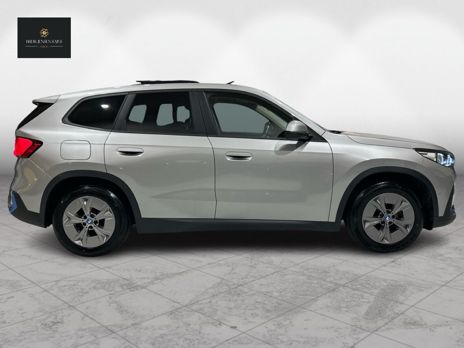 Billede af BMW iX1 xDrive30 EL 4x4 313HK 5d Aut.