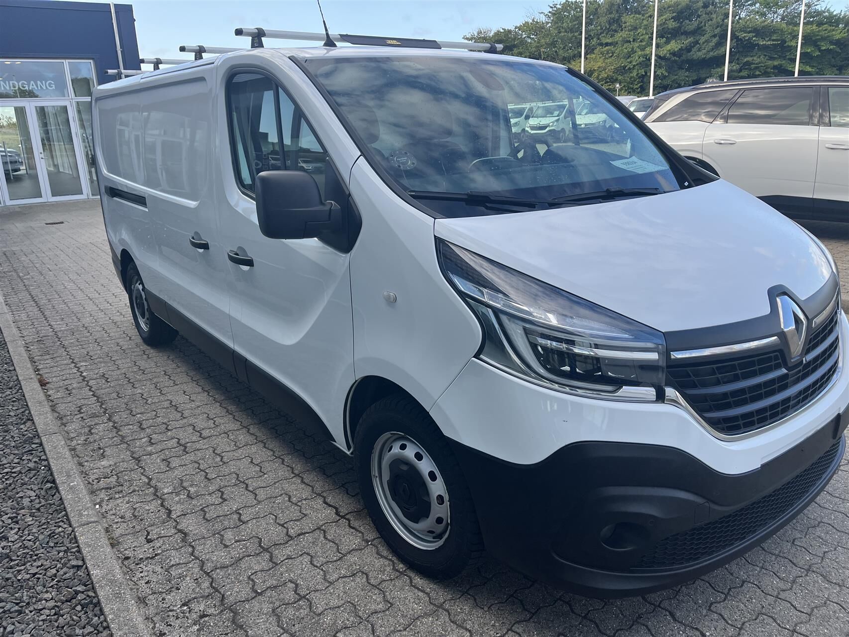 Billede af Renault Trafic T29 L2H1 2,0 DCI 120HK Van 6g