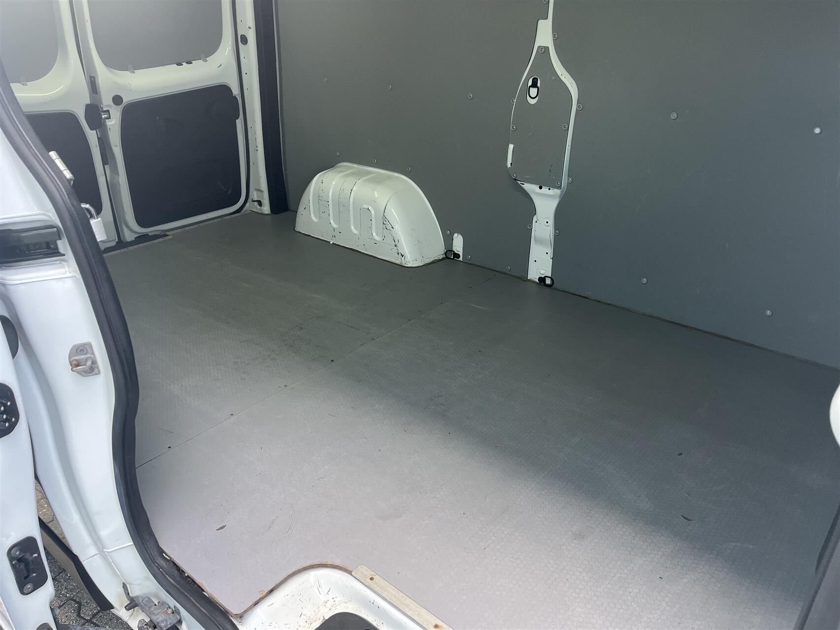 Billede af Renault Trafic T29 L2H1 2,0 DCI 120HK Van 6g