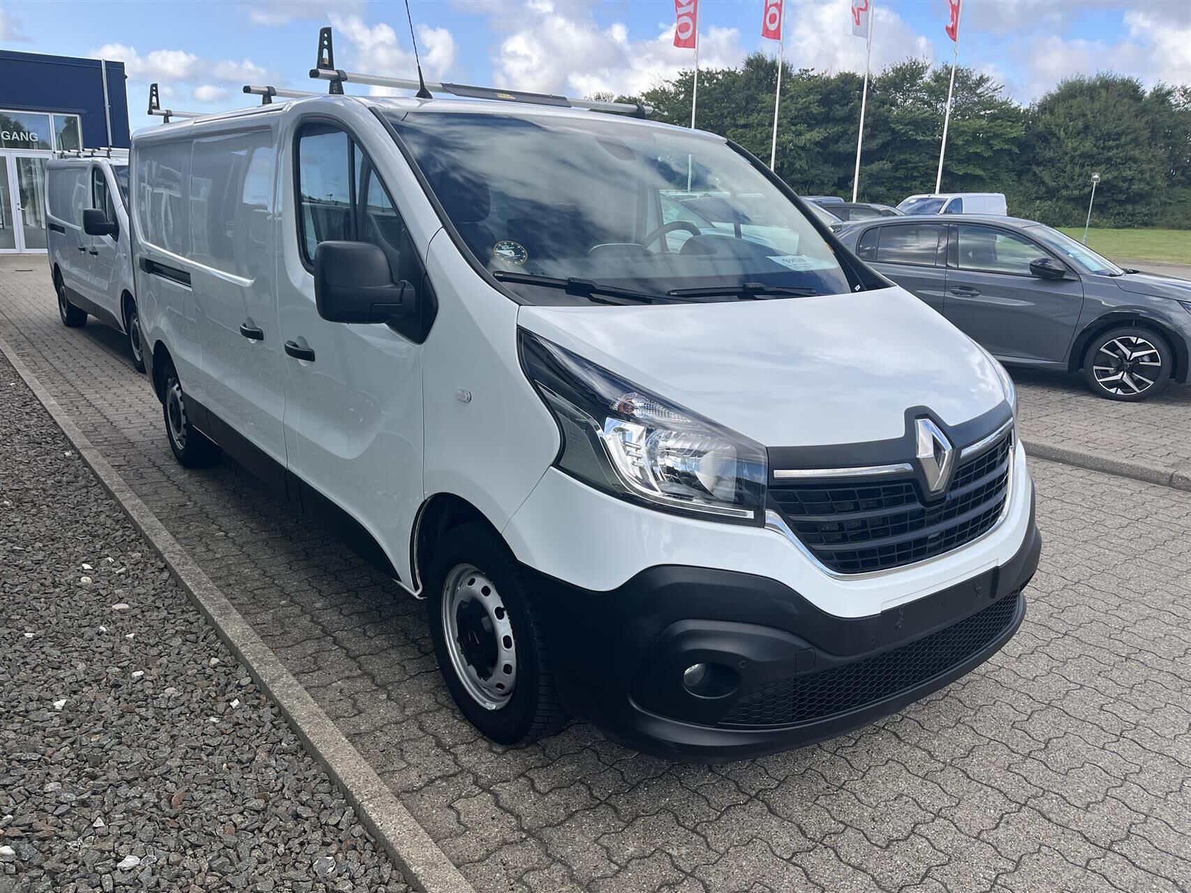 Billede af Renault Trafic T29 L2H1 2,0 DCI 120HK Van 6g