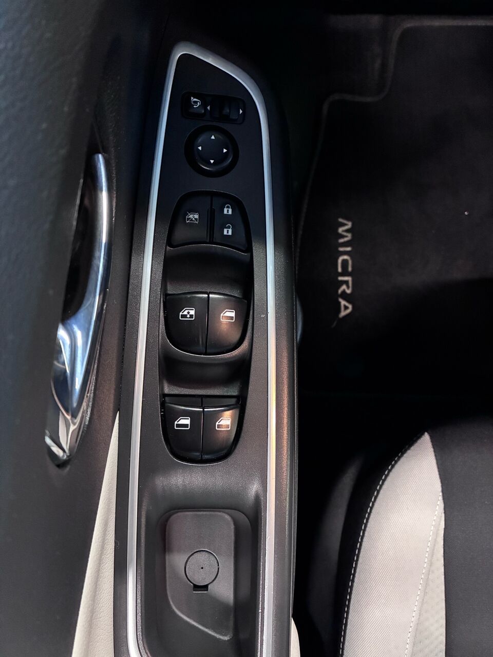 Billede af Nissan Micra 1,0 Tekna Navi 92HK 5d