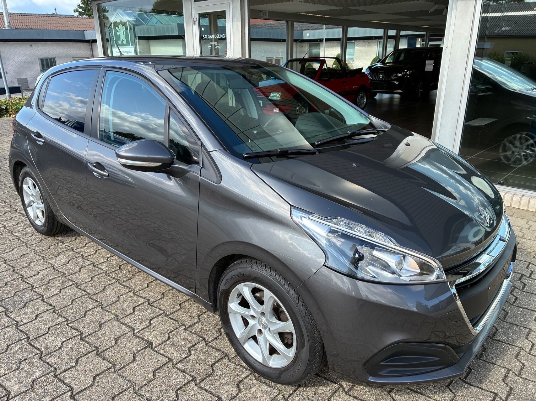 Billede af Peugeot 208 1,6 BlueHDi Match 100HK 5d