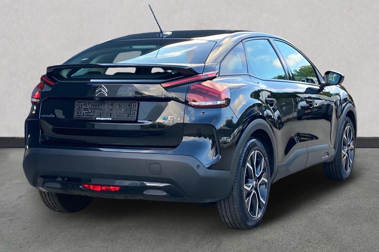 Billede af Citroën e-C4 EL Shine Ltd. 136HK 5d Aut.
