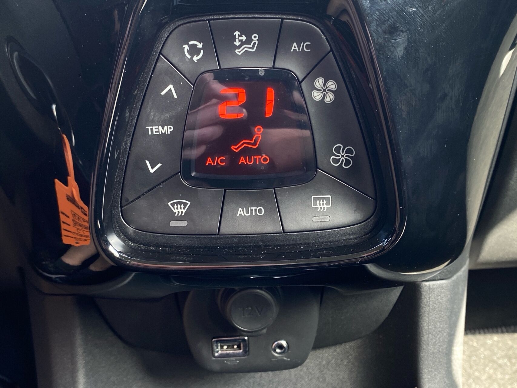 Billede af Citroën C1 1,0 VTi Sportline 72HK 5d