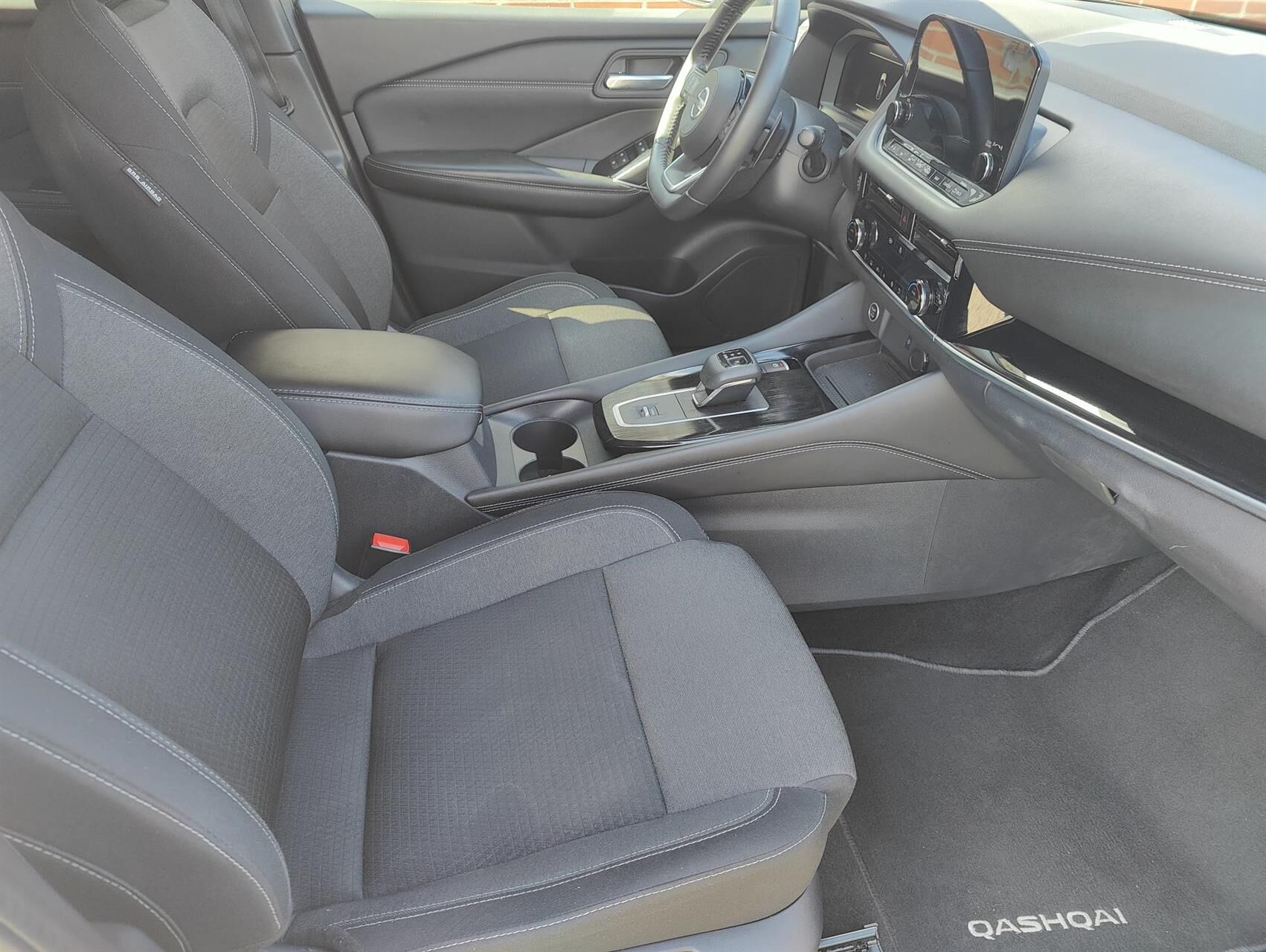 Billede af Nissan Qashqai 1,3 MHEV  Mild hybrid N-Connecta X-Tronic 158HK 5d 7g Aut.