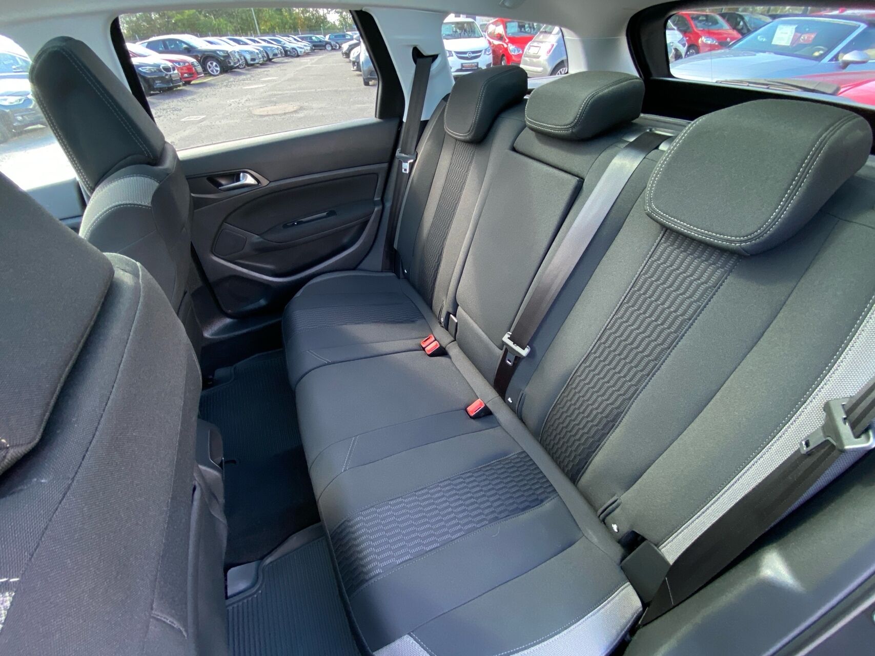 Billede af Peugeot 308 SW 1,6 BlueHDi Style LTD 120HK Stc