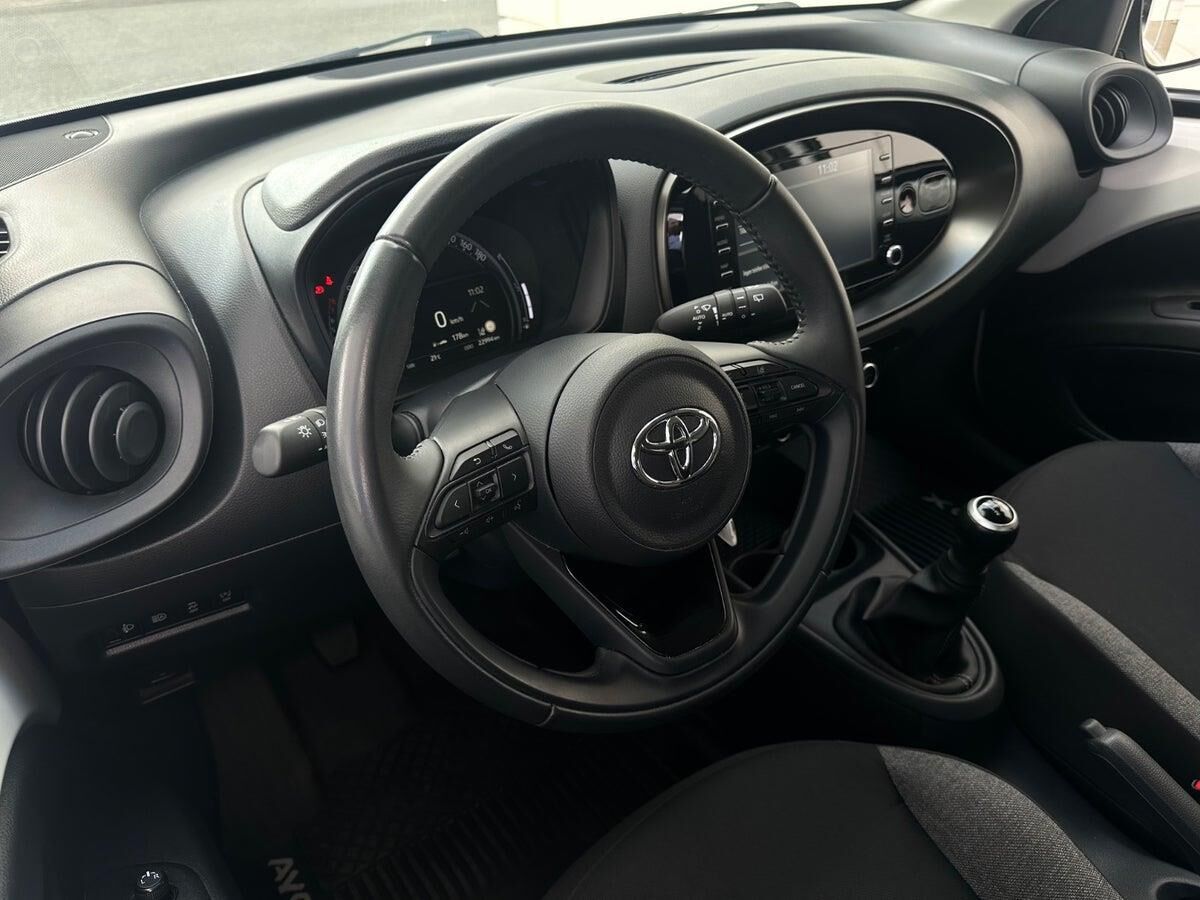 Billede af Toyota Aygo X 1,0 VVT-I Active 72HK 5d