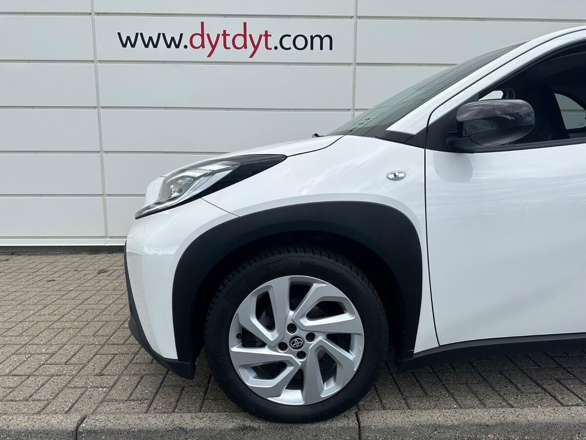 Billede af Toyota Aygo X 1,0 VVT-I Active 72HK 5d