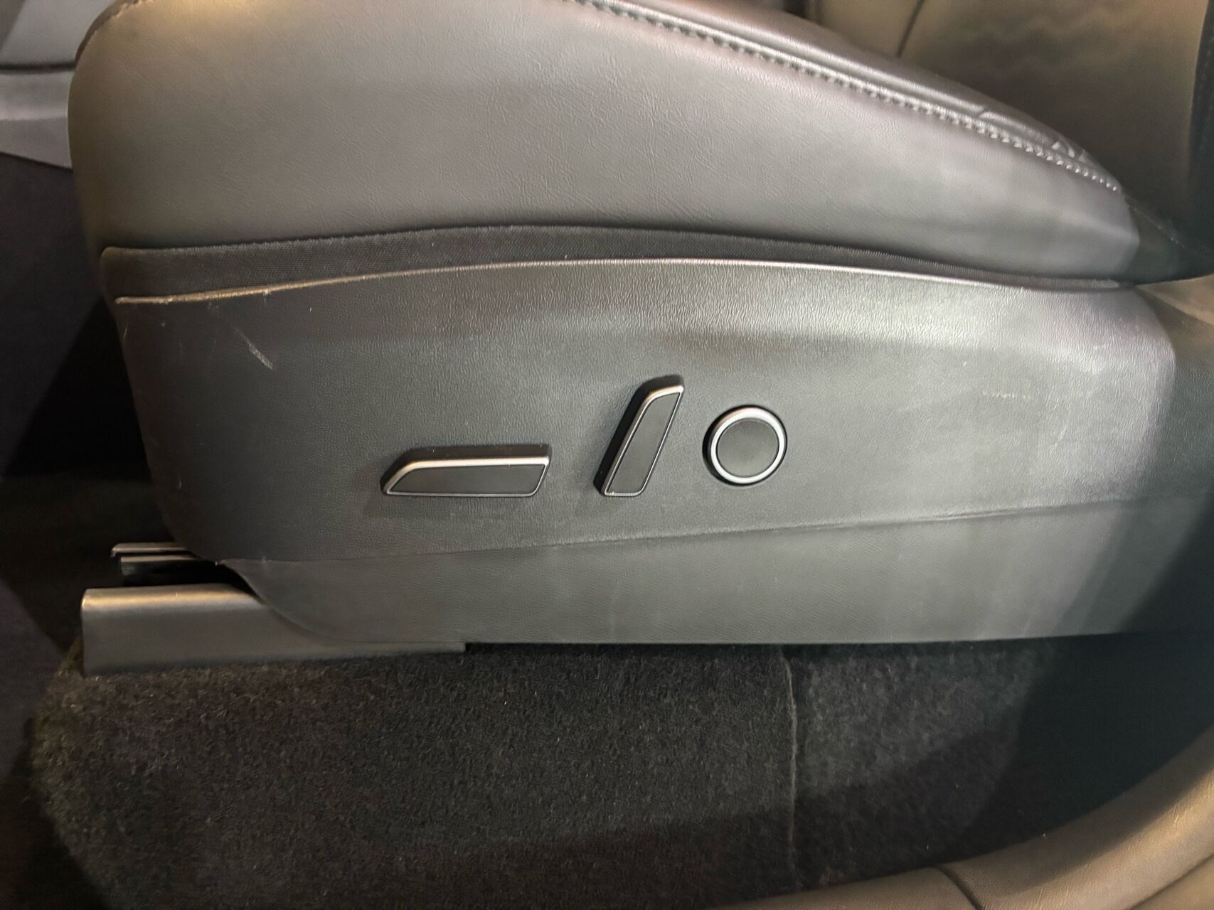 Billede af Tesla Model Y EL RWD 299HK 5d Aut.