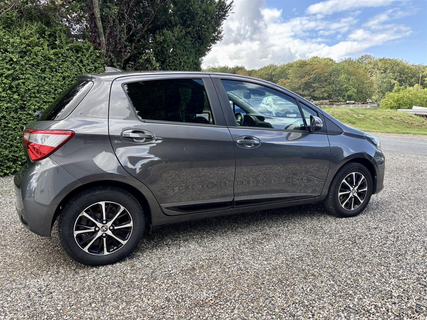 Billede af Toyota Yaris 1,5 VVT-I T3 Smartpakke 111HK 5d 6g