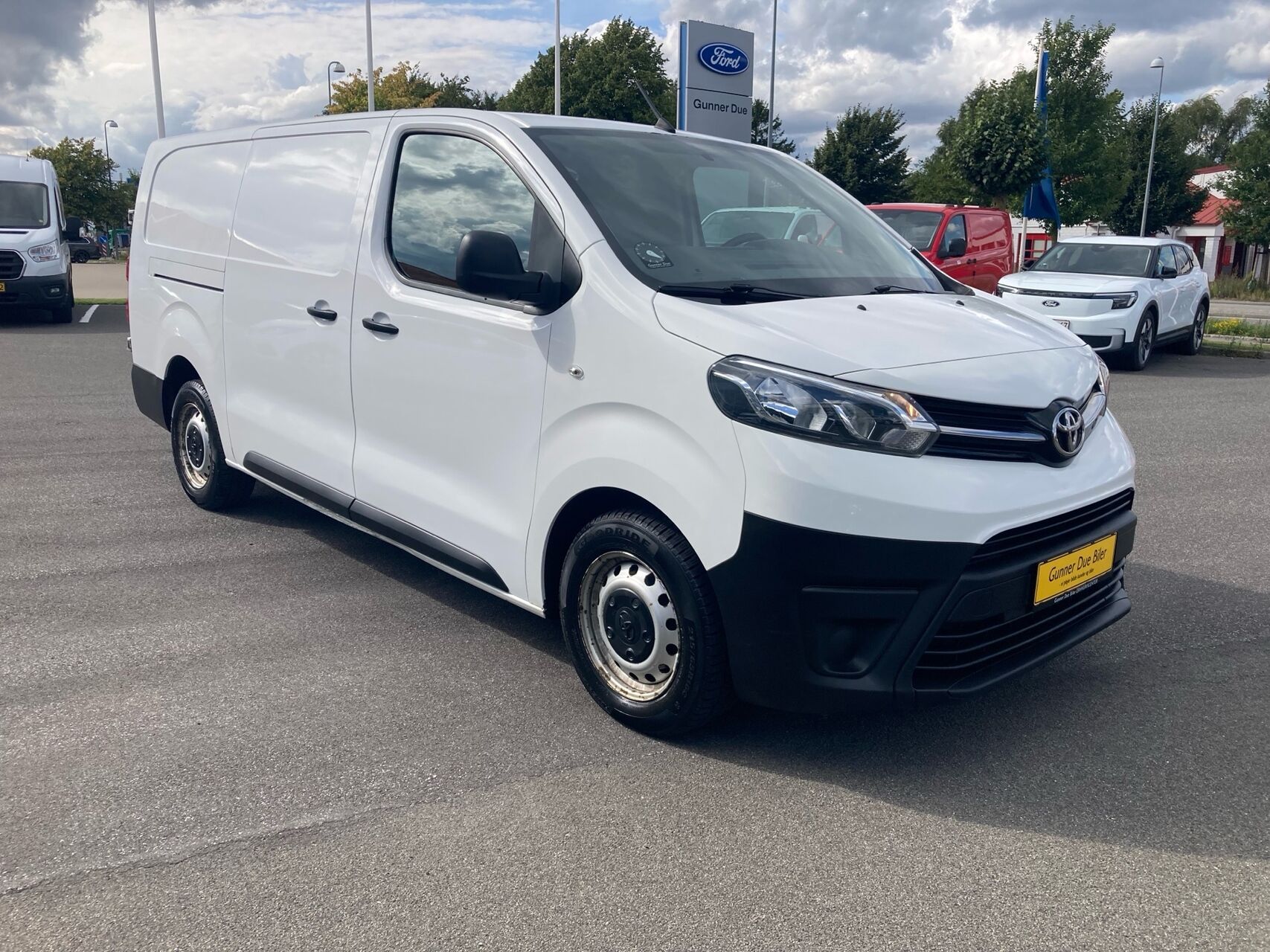 Billede af Toyota Proace Long 2,0 D Comfort 120HK Van 6g