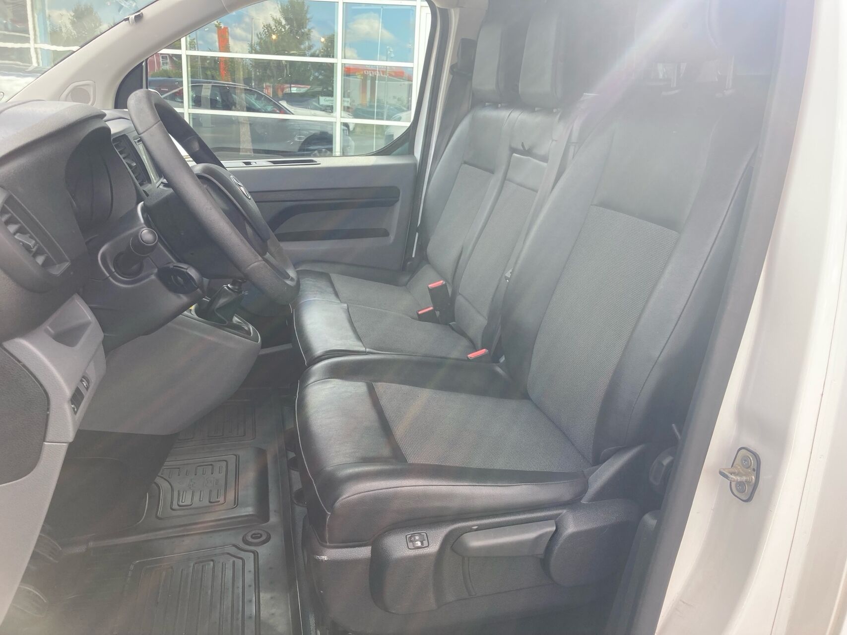 Billede af Toyota Proace Long 2,0 D Comfort 120HK Van 6g
