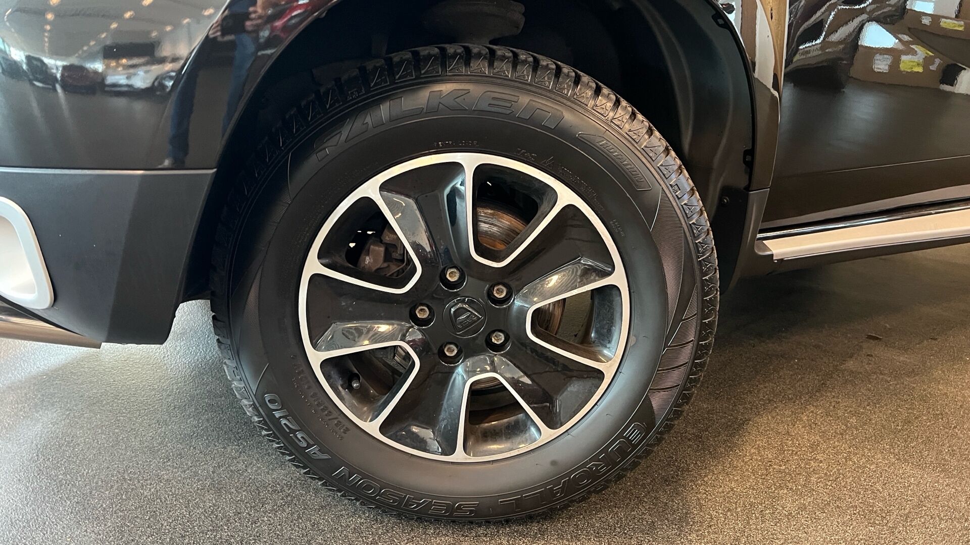 Billede af Dacia Duster 1,2 Tce Black Shadow 125HK 5d 6g