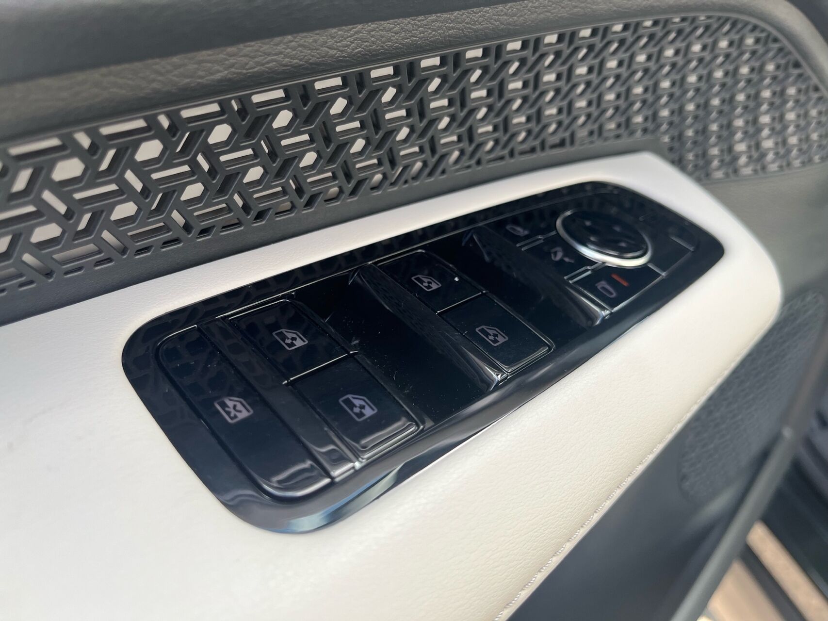 Billede af Nissan Ariya EL Evolve e-4orce 301HK 5d Aut.