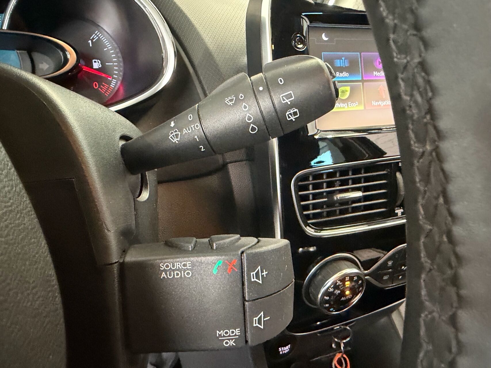 Billede af Renault Clio Sport Tourer 0,9 Energy TCe Zen 90HK Stc