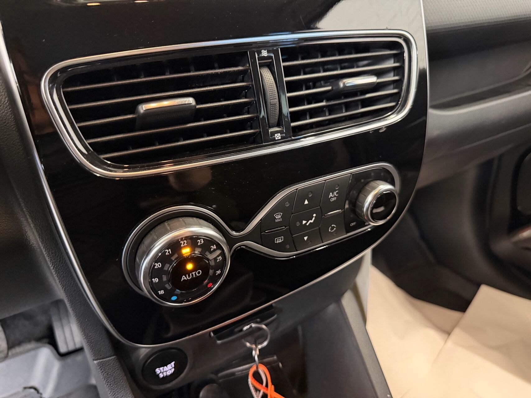 Billede af Renault Clio Sport Tourer 0,9 Energy TCe Zen 90HK Stc