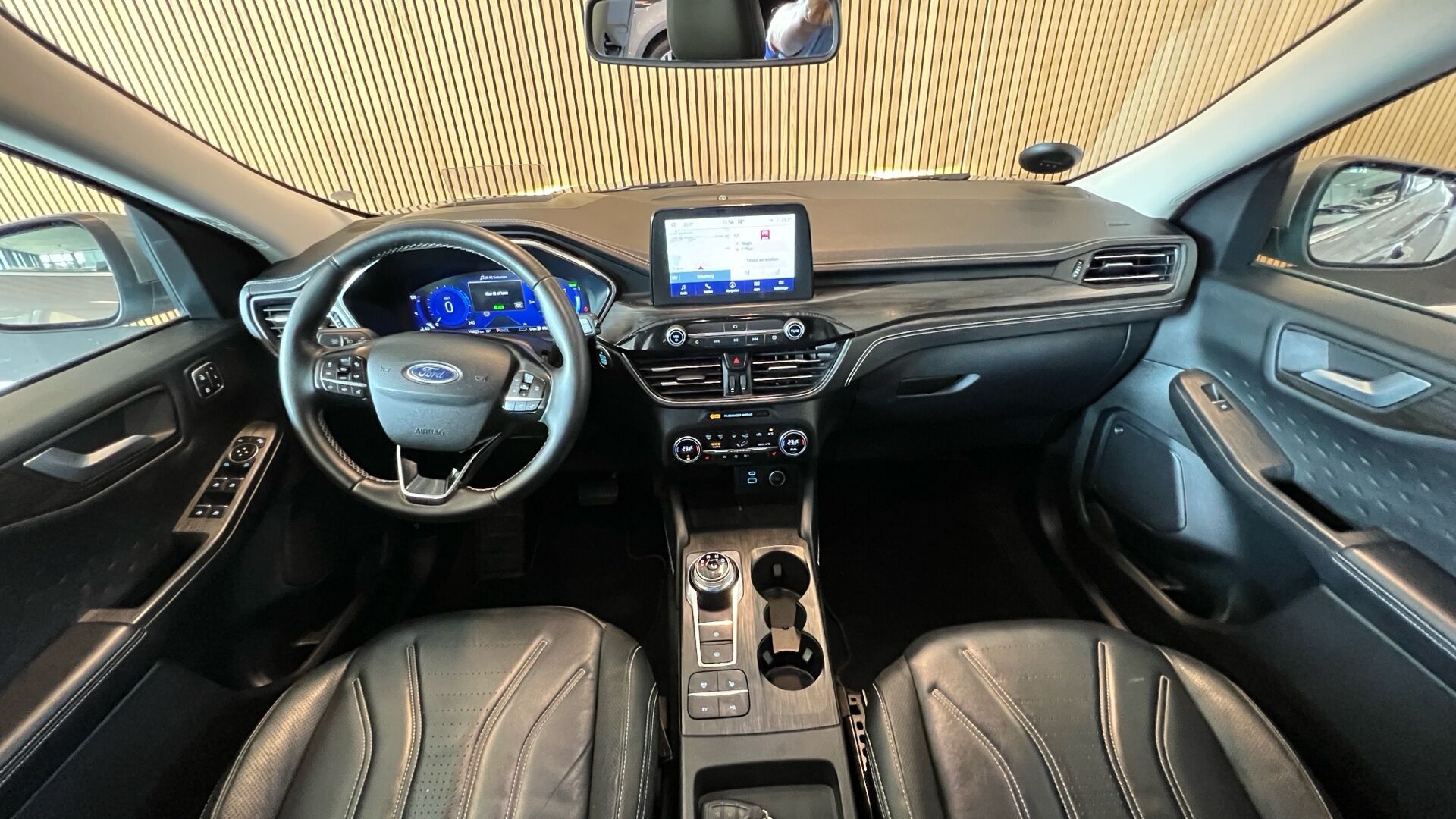 Billede af Ford Kuga 2,5 Plugin-hybrid Vignale CVT 225HK 5d Trinl. Gear