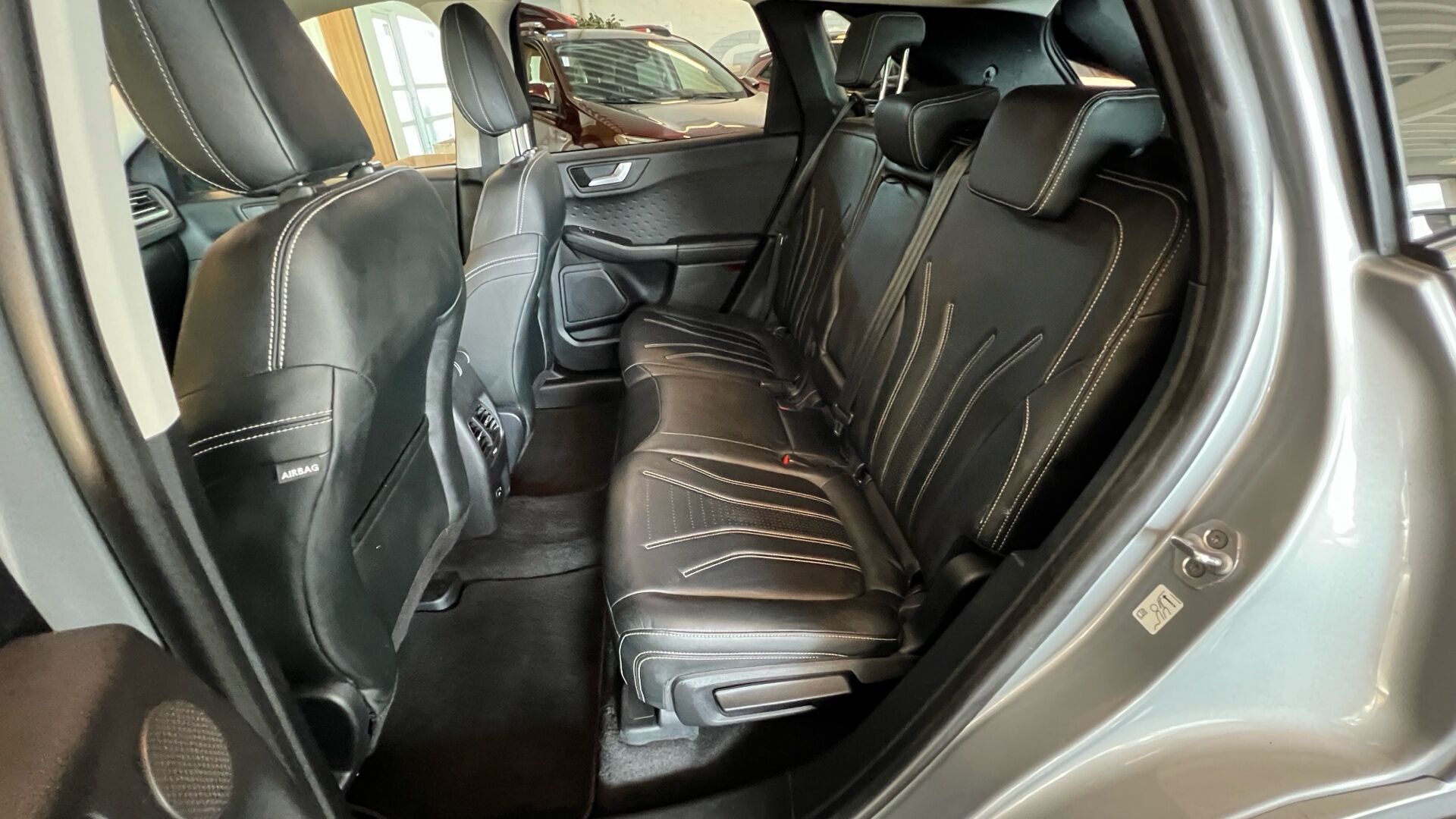 Billede af Ford Kuga 2,5 Plugin-hybrid Vignale CVT 225HK 5d Trinl. Gear