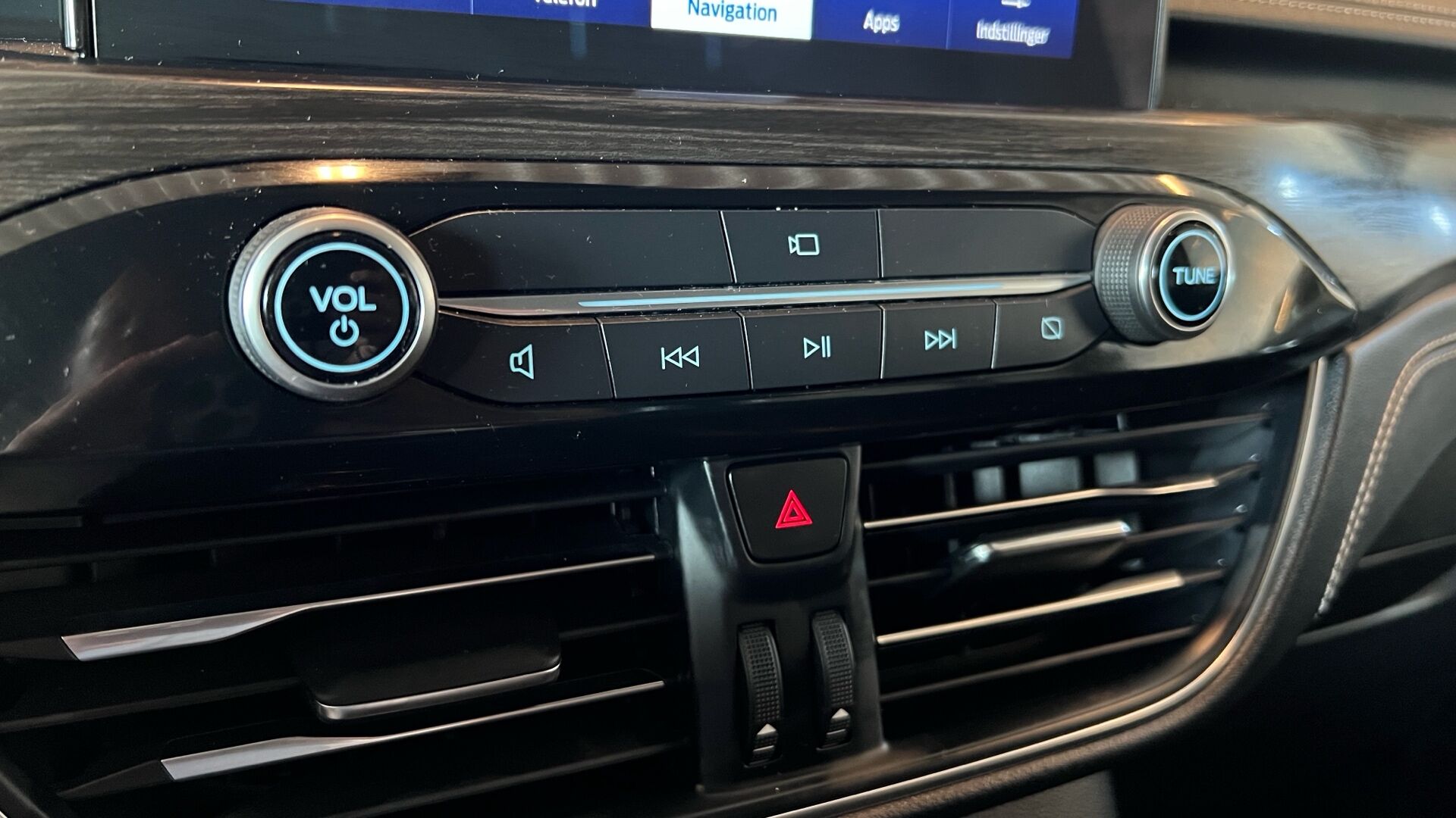 Billede af Ford Kuga 2,5 Plugin-hybrid Vignale CVT 225HK 5d Trinl. Gear