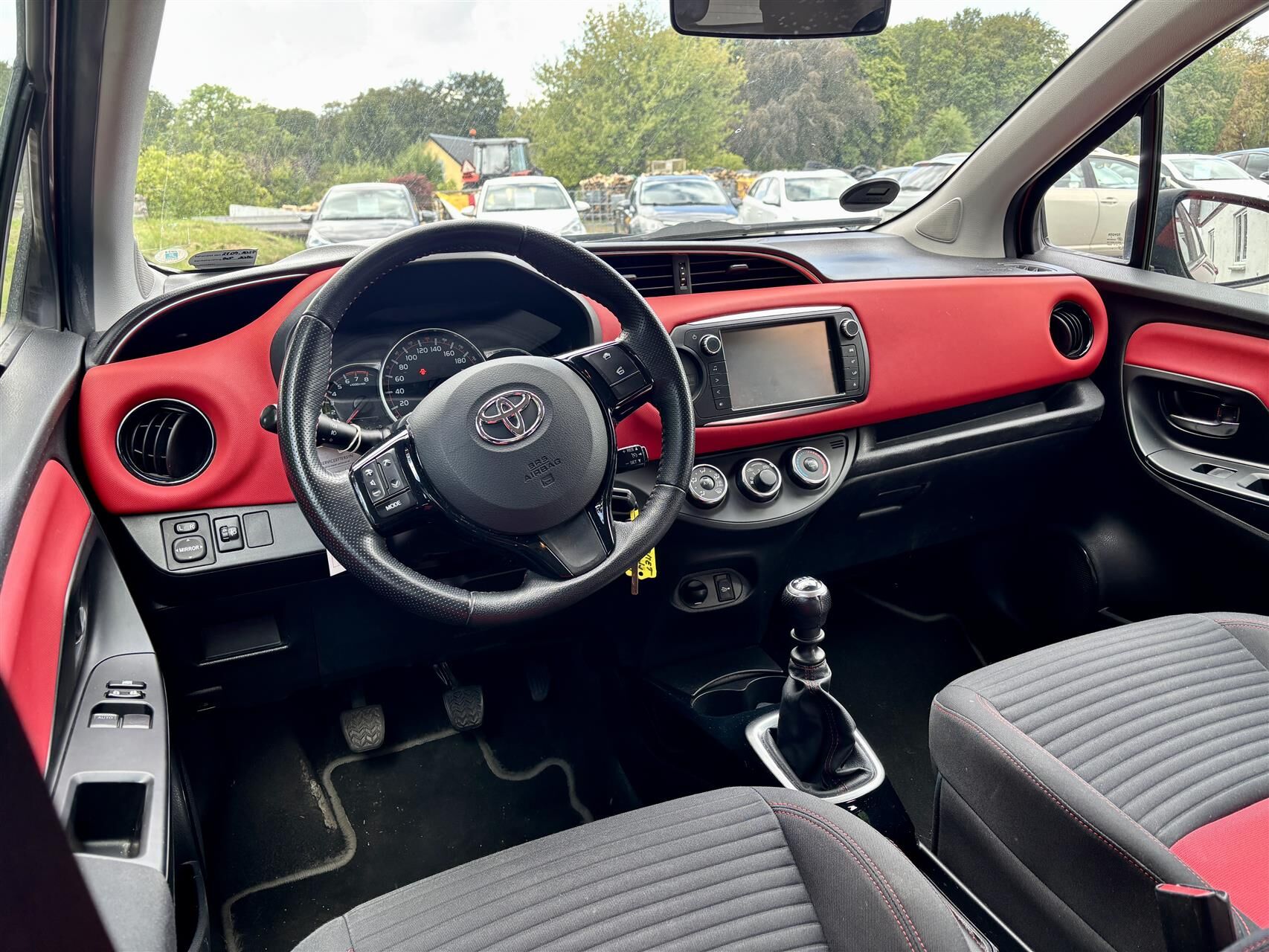 Billede af Toyota Yaris 1,3 VVT-I Style Edition 100HK 5d 6g