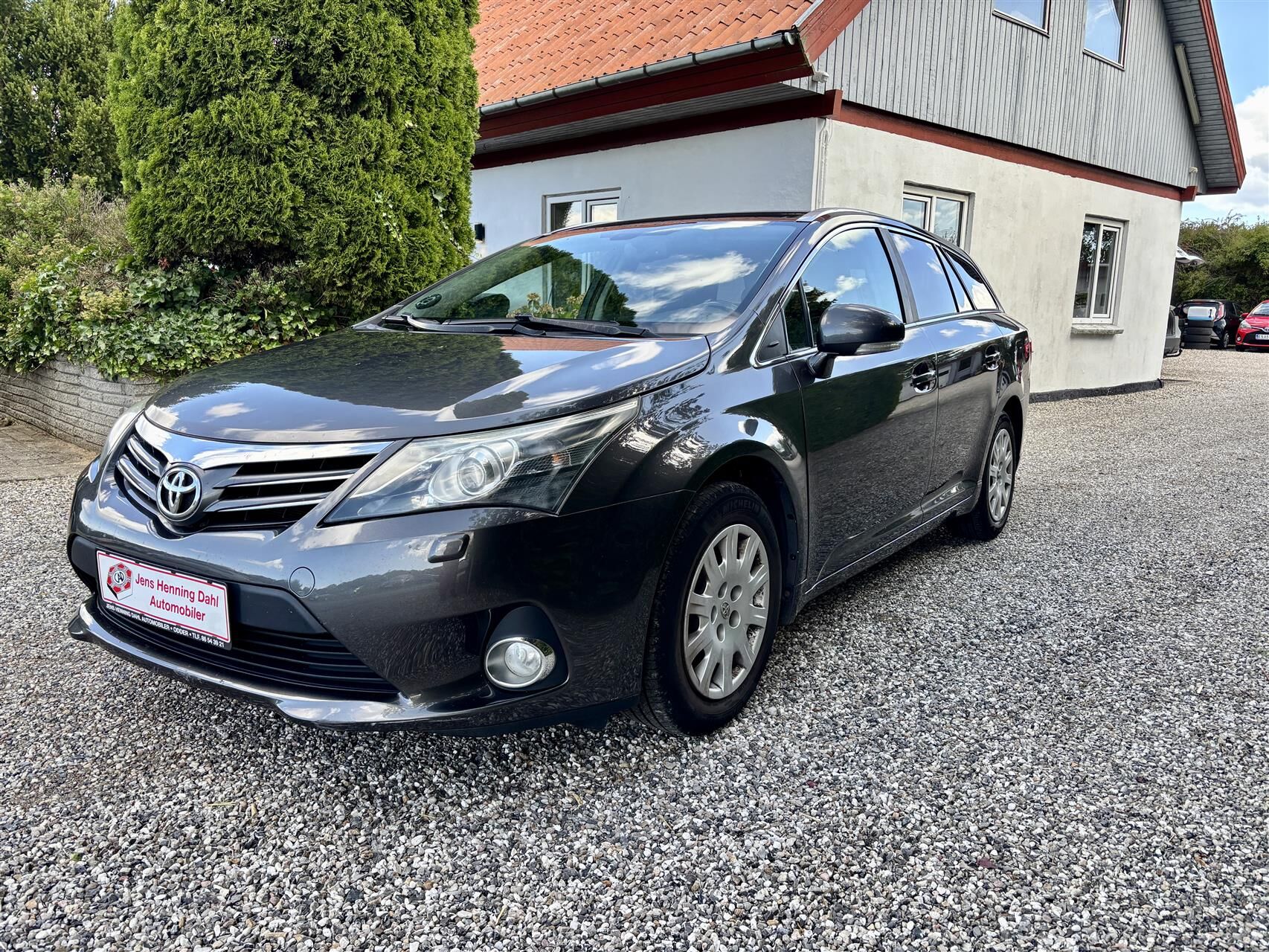 Billede af Toyota Avensis Touring Sports 1,8 VVT-I T2 Touch 147HK Stc 6g