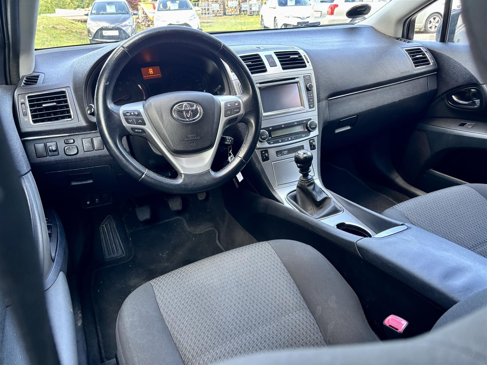 Billede af Toyota Avensis Touring Sports 1,8 VVT-I T2 Touch 147HK Stc 6g