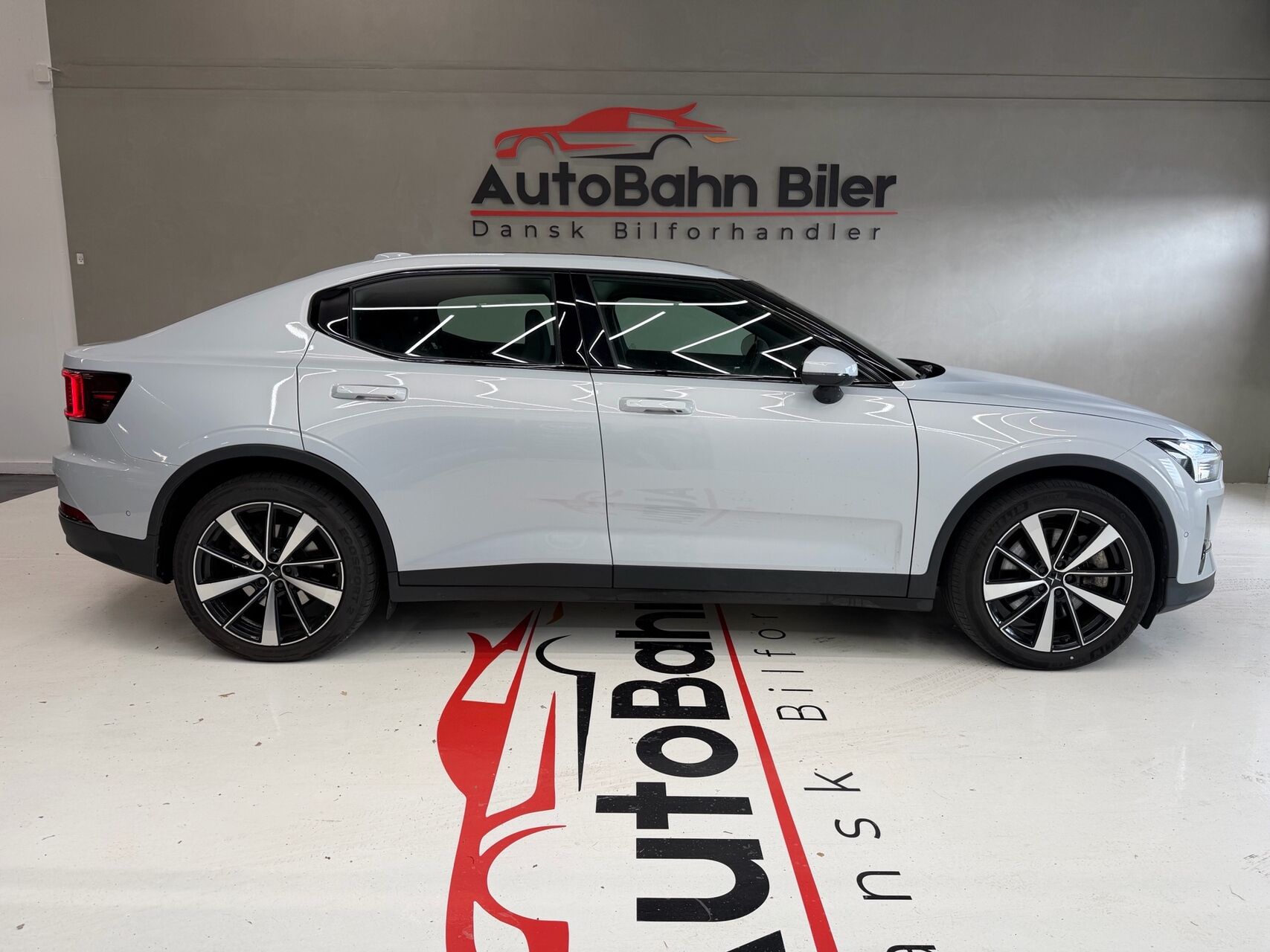 Billede af Polestar 2 EL Long range Single motor Plus 231HK 5d Aut.