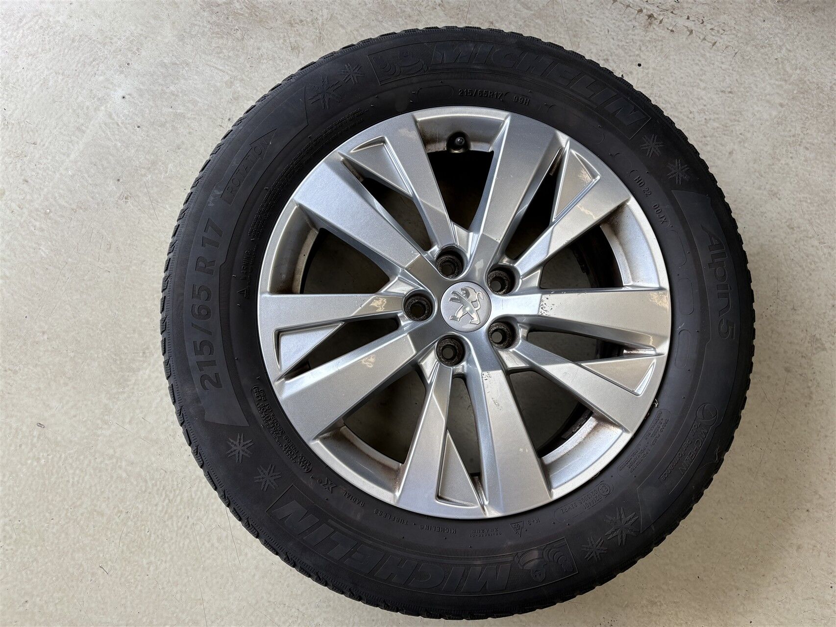 Billede af Peugeot 5008 1,2 e-THP Strike 130HK 5d