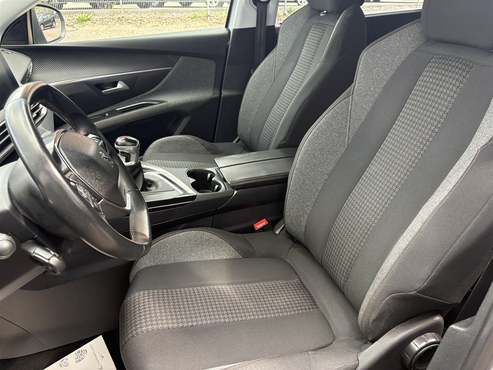 Billede af Peugeot 5008 1,2 e-THP Strike 130HK 5d