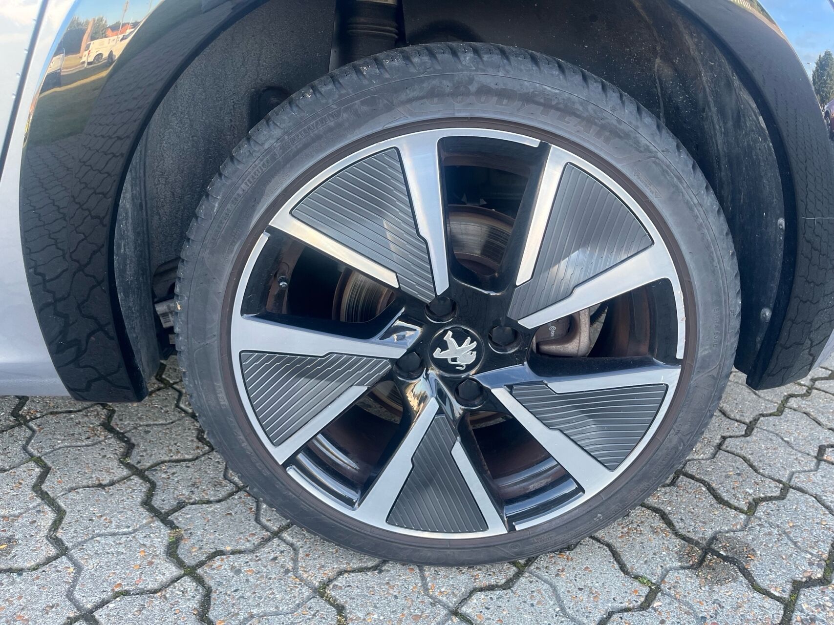Billede af Peugeot e-208 EL GT 136HK 5d Aut.