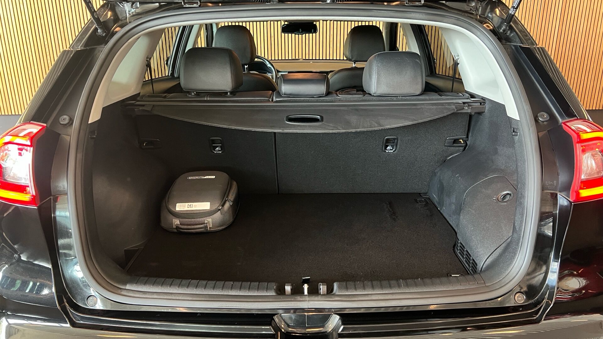 Billede af Kia Niro 1,6 GDI PHEV  Plugin-hybrid Comfort DCT 141HK 5d 6g Aut.