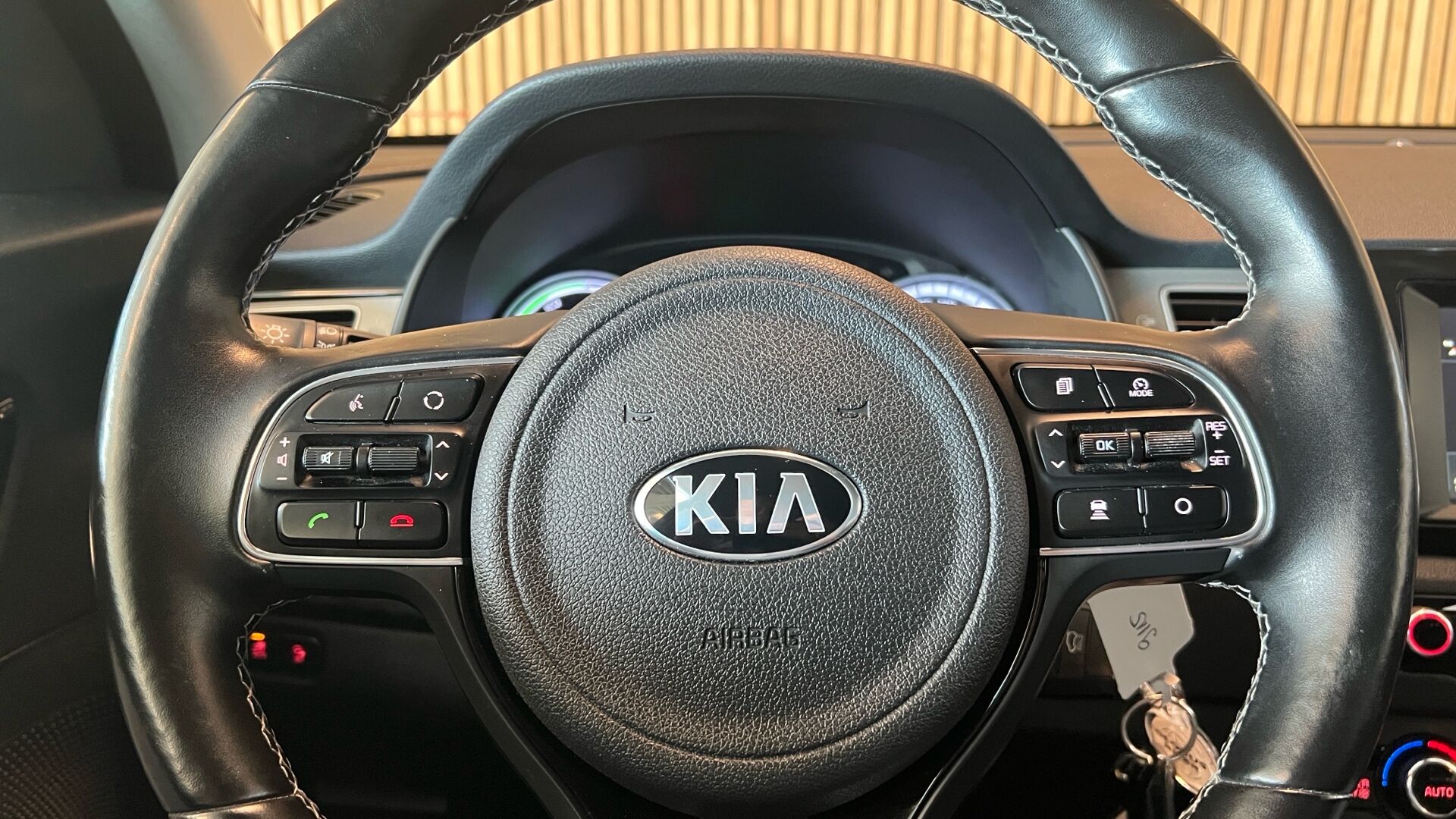Billede af Kia Niro 1,6 GDI PHEV  Plugin-hybrid Comfort DCT 141HK 5d 6g Aut.