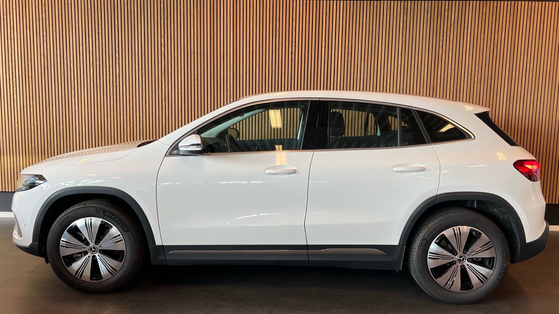 Billede af Mercedes-Benz EQA 250+ EL Progressive 190HK 5d Aut.