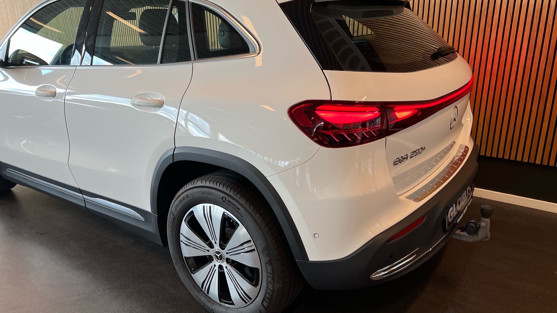 Billede af Mercedes-Benz EQA 250+ EL Progressive 190HK 5d Aut.