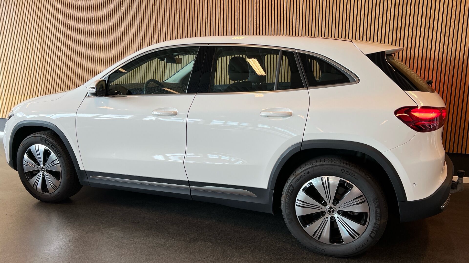 Billede af Mercedes-Benz EQA 250+ EL Progressive 190HK 5d Aut.