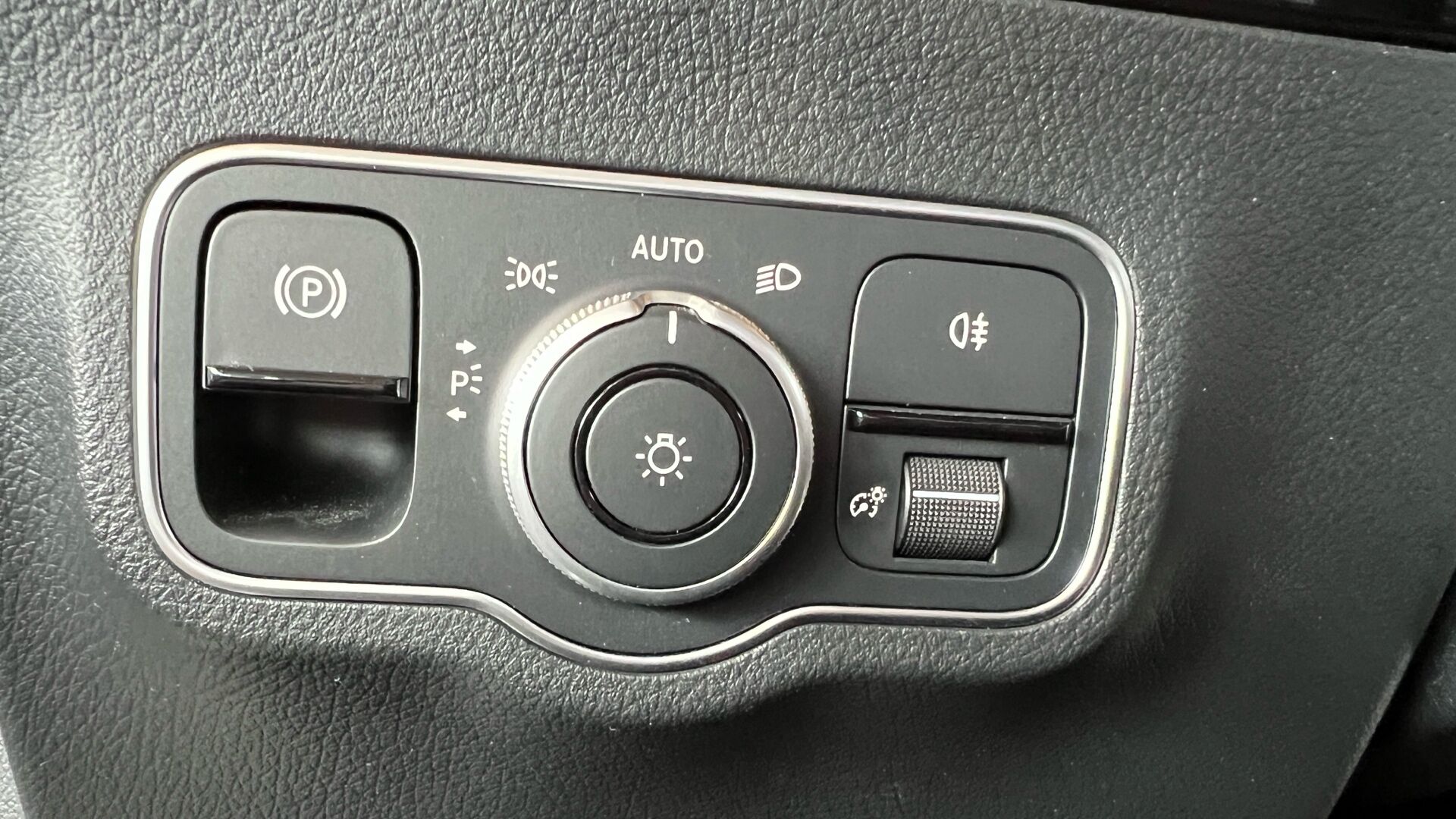 Billede af Mercedes-Benz EQA 250+ EL Progressive 190HK 5d Aut.
