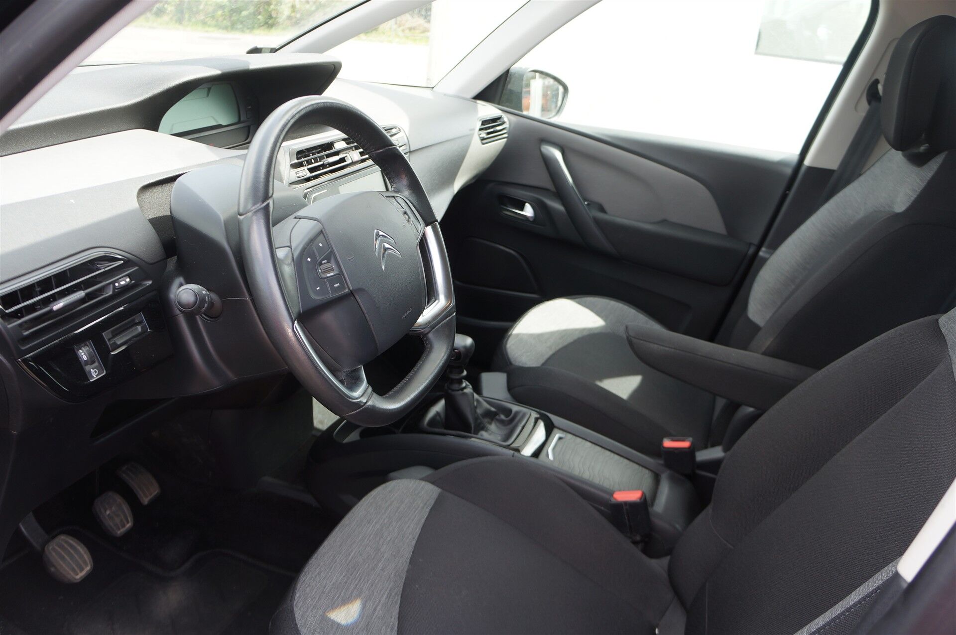Billede af Citroën Grand C4 SpaceTourer 1,5 Blue HDi Cool start/stop 130HK