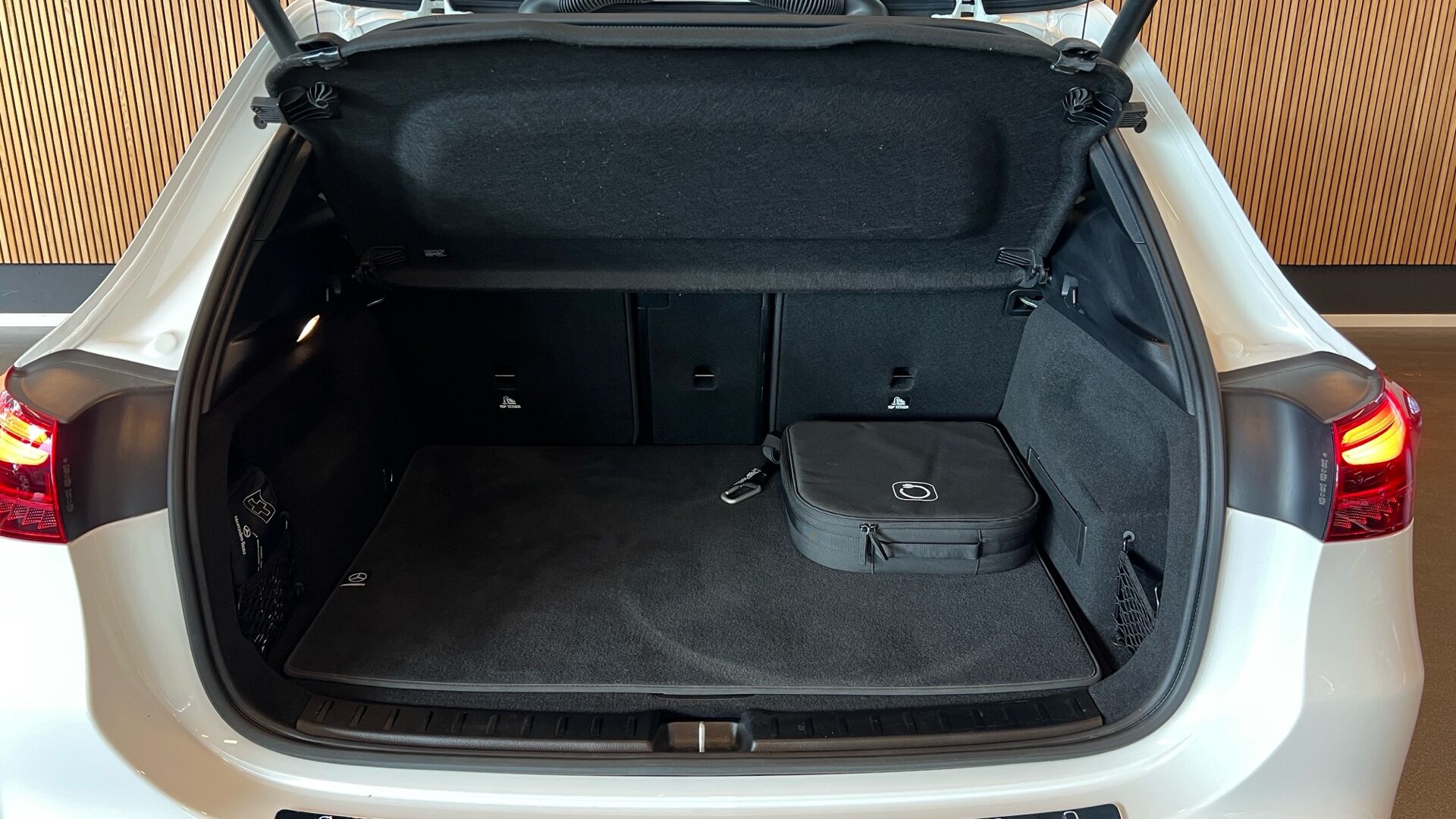 Billede af Mercedes-Benz EQA 250+ EL Progressive 190HK 5d Aut.