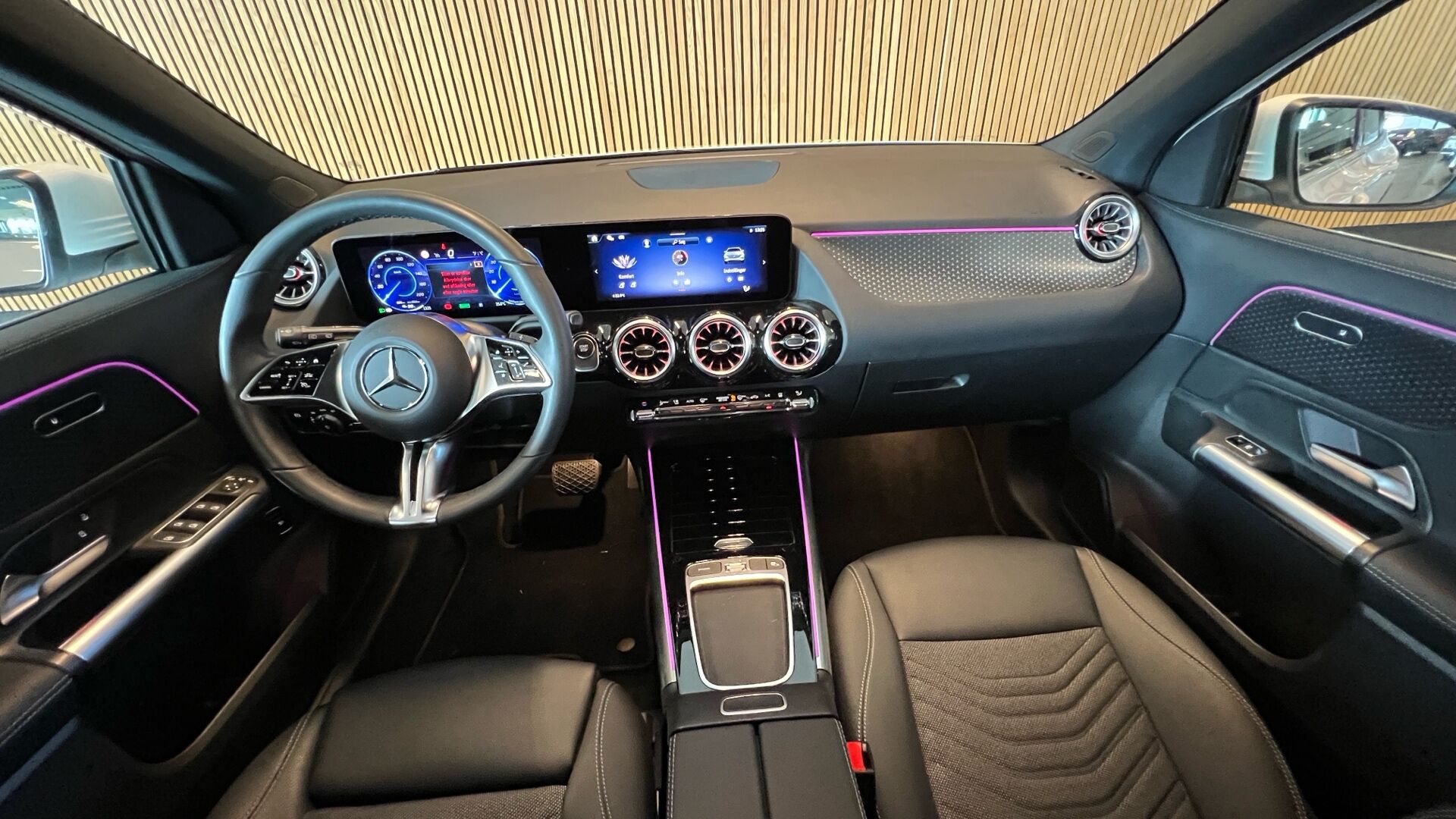 Billede af Mercedes-Benz EQA 250+ EL Progressive 190HK 5d Aut.