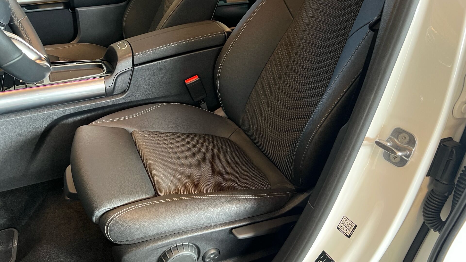 Billede af Mercedes-Benz EQA 250+ EL Progressive 190HK 5d Aut.