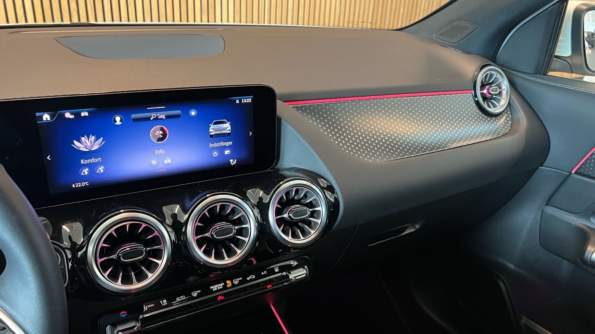 Billede af Mercedes-Benz EQA 250+ EL Progressive 190HK 5d Aut.