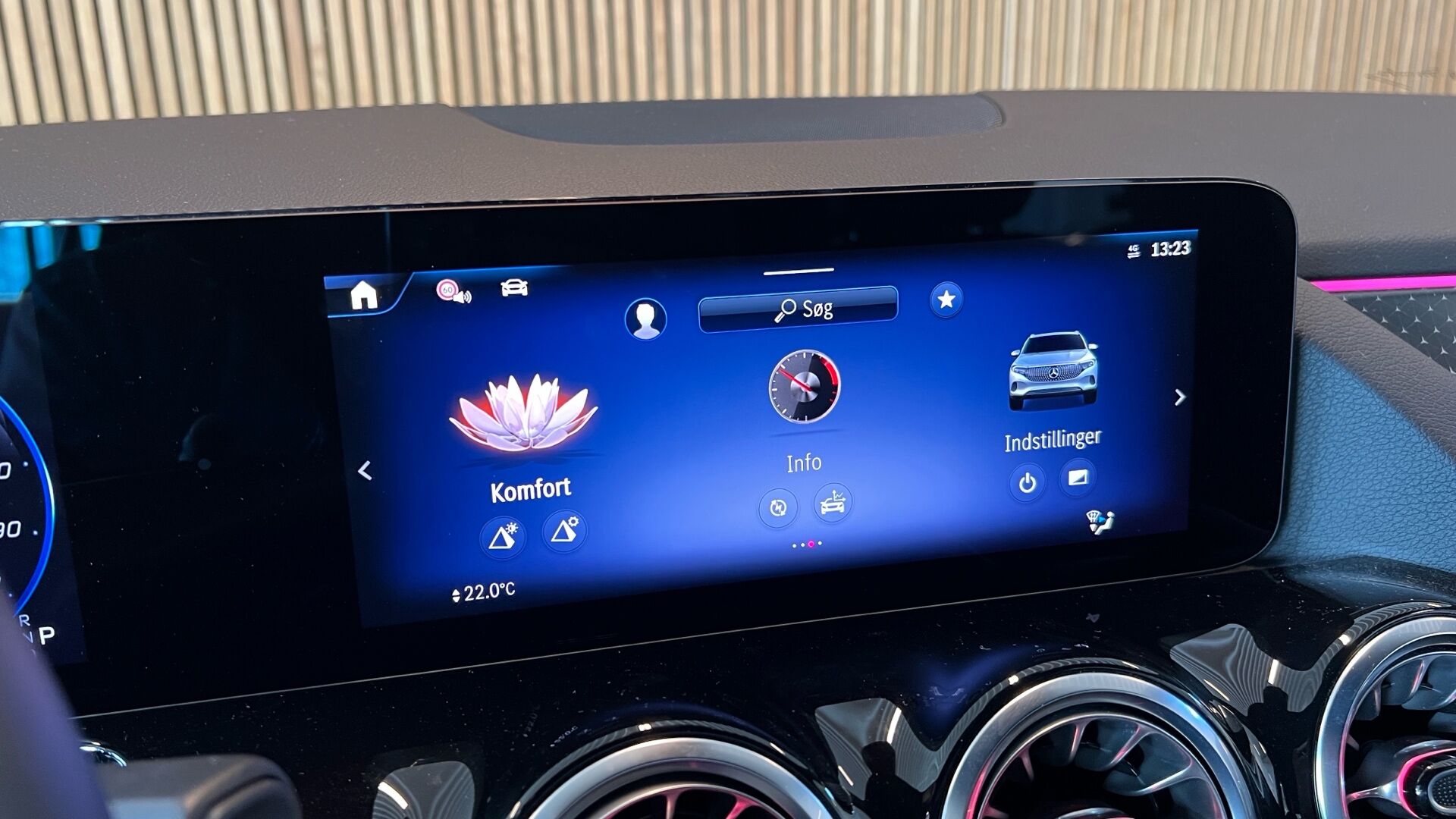 Billede af Mercedes-Benz EQA 250+ EL Progressive 190HK 5d Aut.