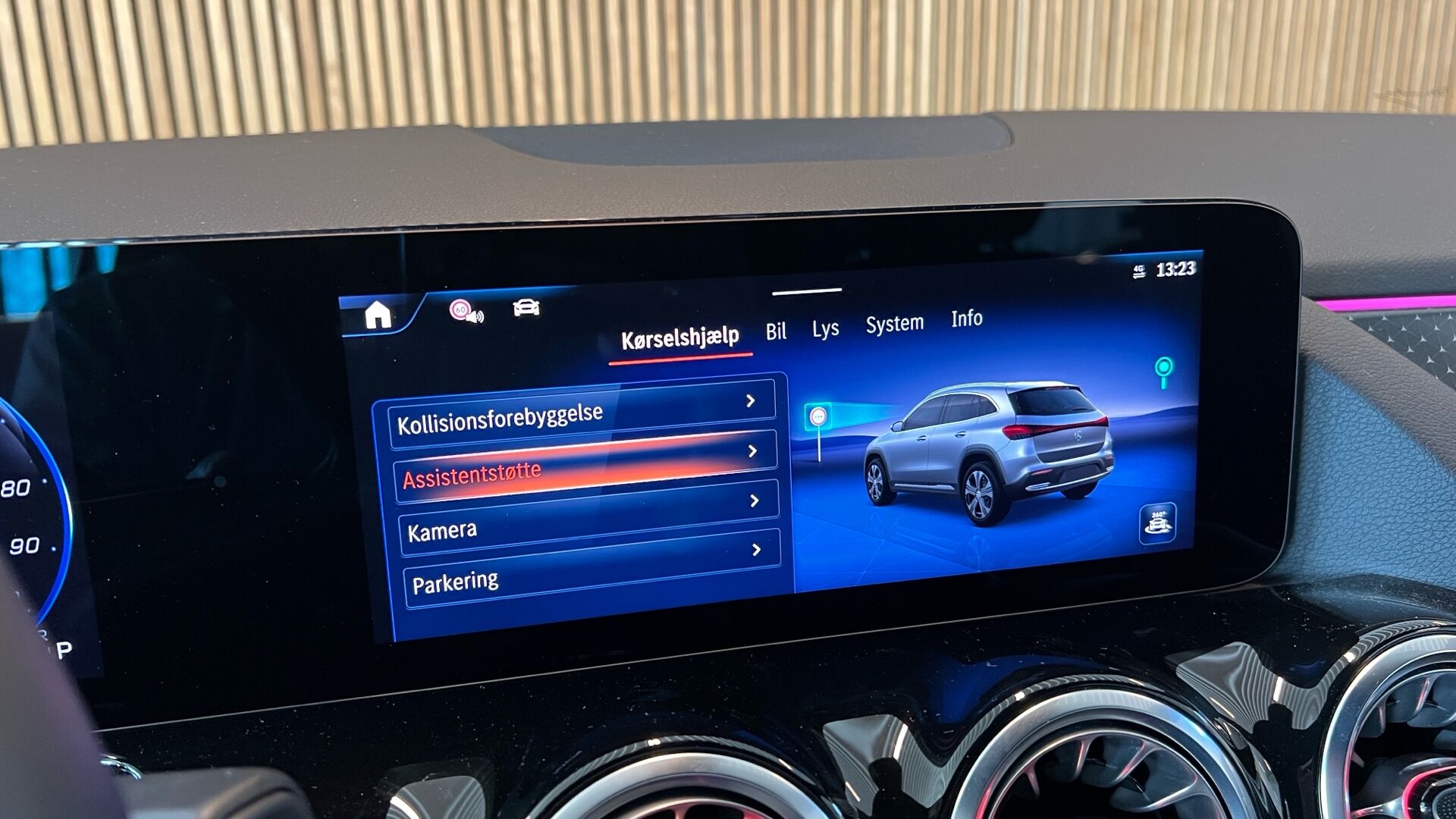 Billede af Mercedes-Benz EQA 250+ EL Progressive 190HK 5d Aut.