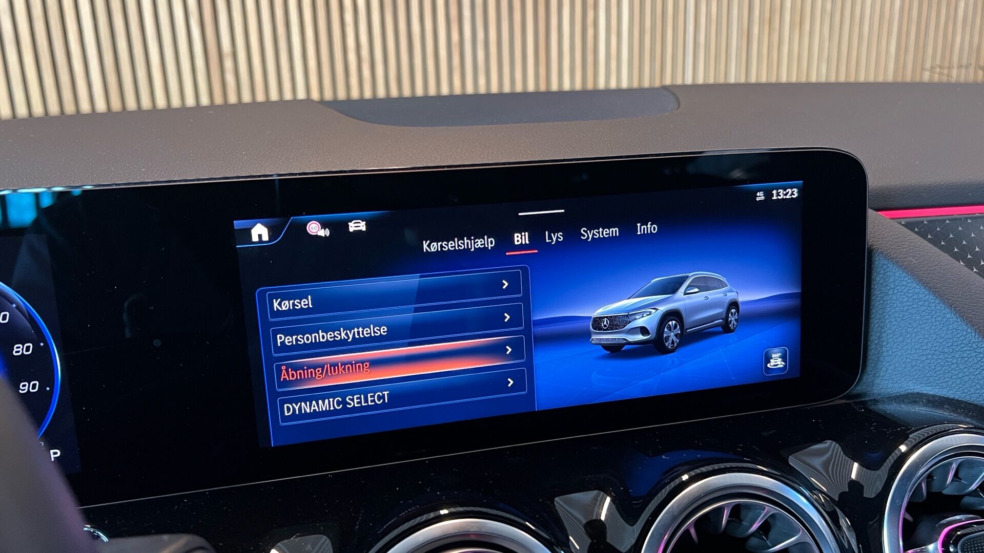 Billede af Mercedes-Benz EQA 250+ EL Progressive 190HK 5d Aut.