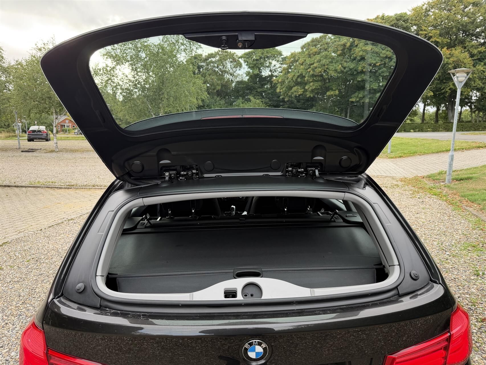 Billede af BMW 330d Touring 3,0 D Steptronic 258HK Stc 8g Aut.