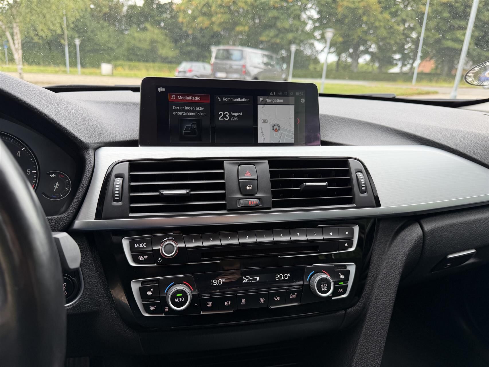 Billede af BMW 330d Touring 3,0 D Steptronic 258HK Stc 8g Aut.