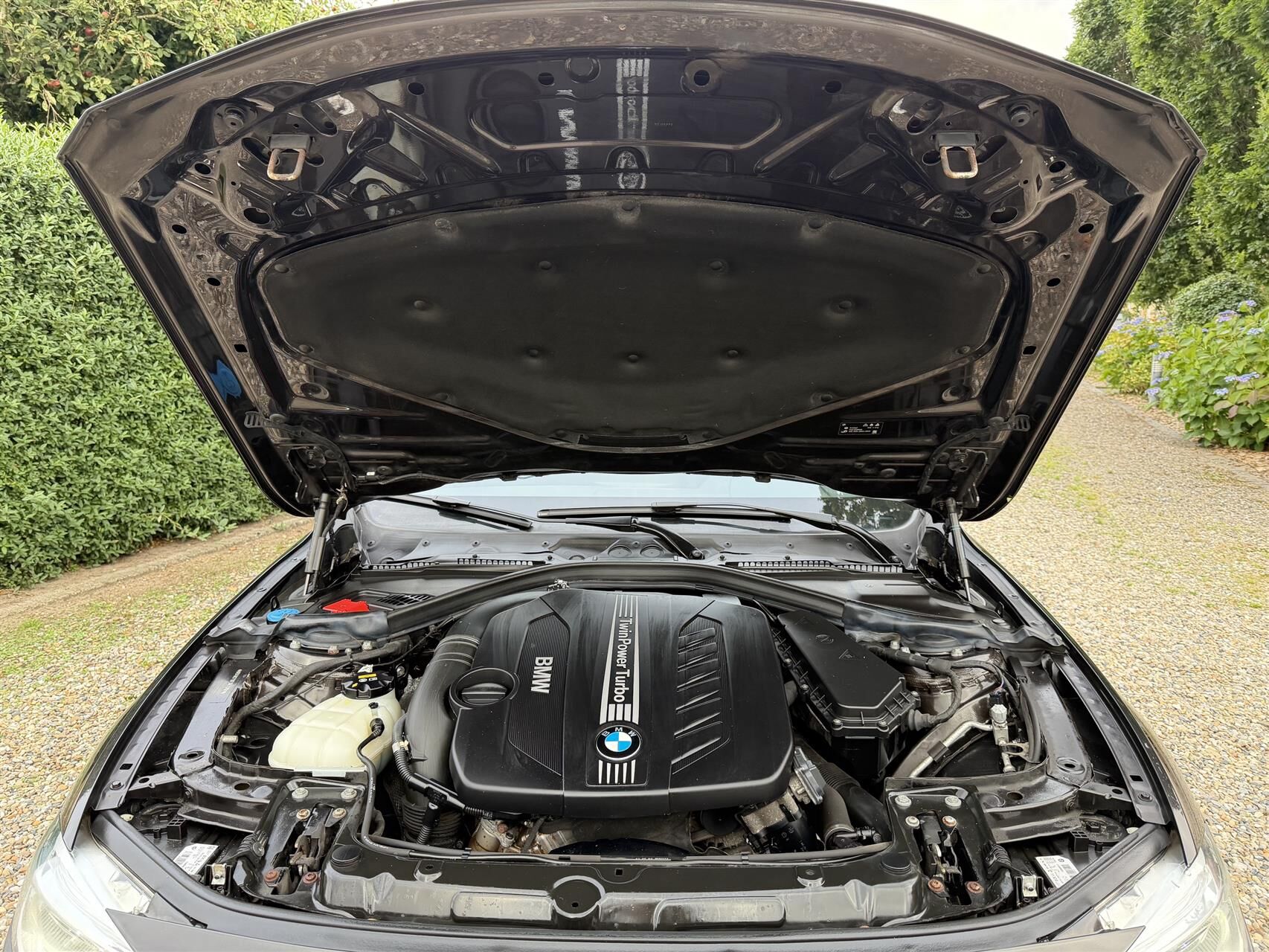 Billede af BMW 330d Touring 3,0 D Steptronic 258HK Stc 8g Aut.