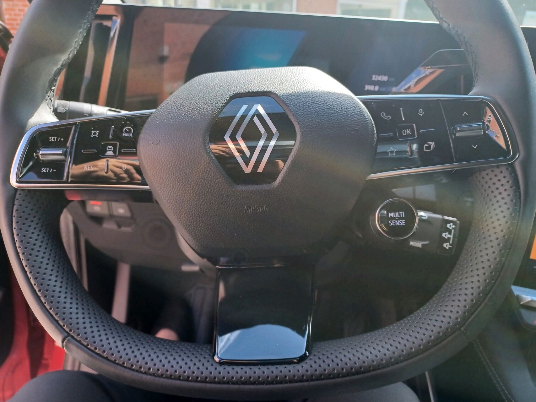 Billede af Renault Scénic E-TECH Techno 220HK Aut.