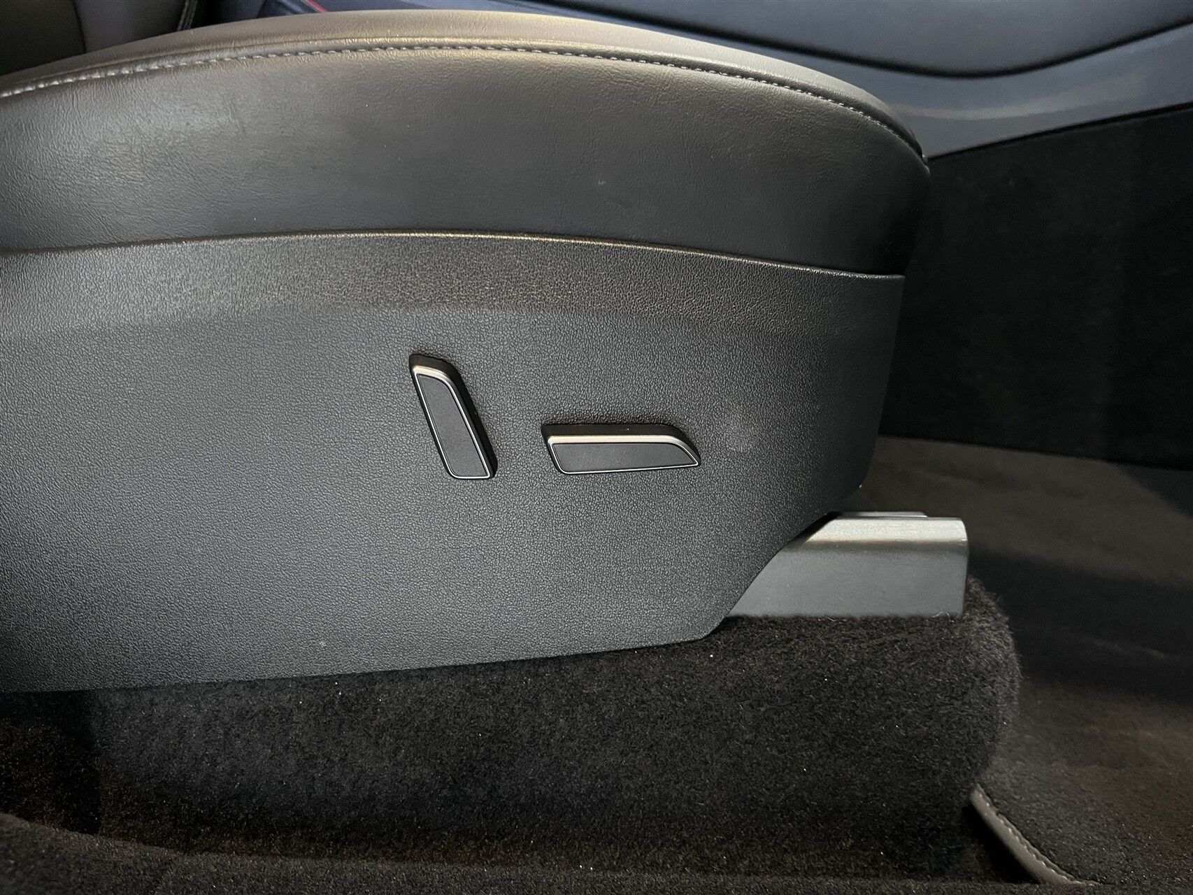 Billede af Tesla Model Y EL RWD 299HK 5d Aut.