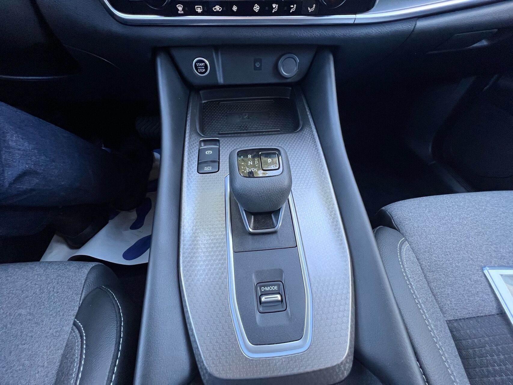 Billede af Nissan Qashqai 1,3 MHEV  Mild hybrid N-Connecta X-Tronic 158HK 5d 7g Aut.